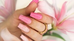 Guia Completo para Cuidados com Unhas em Gel e Tendências de Esmaltes – FAQ 2024