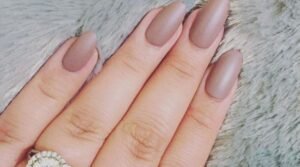 Unhas Amendoadas