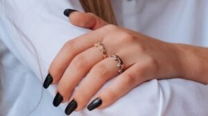 Unhas Pretas